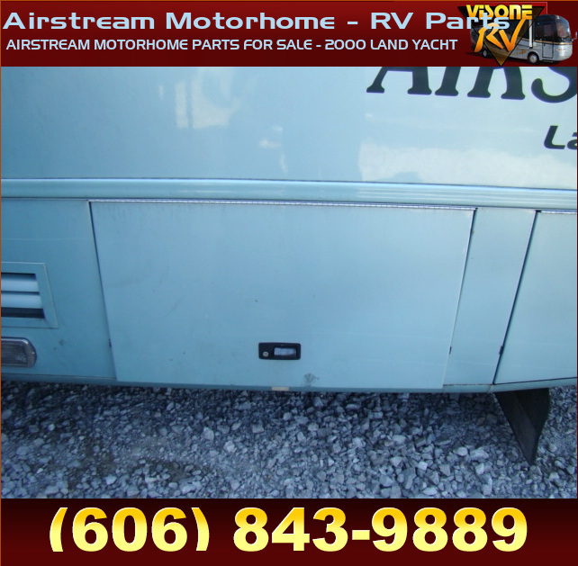 Airstream_Motorhome_-_RV_Parts