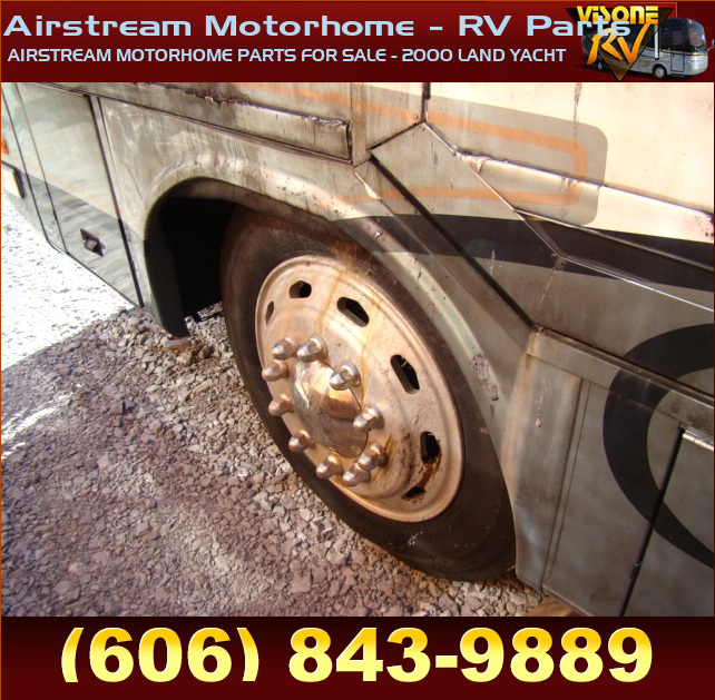 Airstream_Motorhome_-_RV_Parts