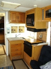 2000 FOUR WINDS HURRICANE 31FT MOTORHOME PARTS FOR SALE 