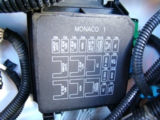 MONACO PARTS DEALER - 2003 MONACO WINDSOR 