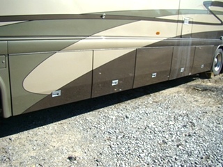 USED 2002 COUNTRY COACH INTRIGUE