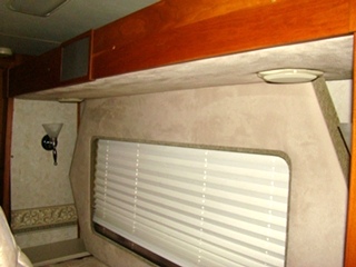 2006 AMERICAN REVOLUTION PARTS BY FLEETWOOD USED MOTORHOME
