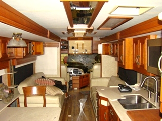 2005 AMERICAN TRADITION PARTS BY FLEETWOOD USED MOTORHOME