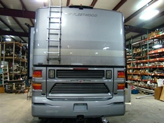 2005 AMERICAN TRADITION PARTS BY FLEETWOOD USED MOTORHOME