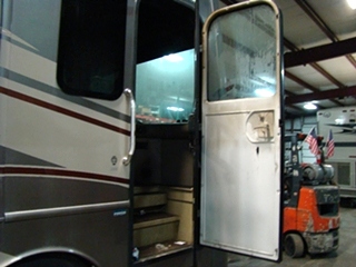 2015 FLEETWOOD EXPEDITION PARTS AND SERVICE DEALER - VISONE RV