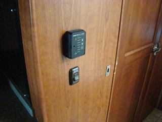 2006 DAMON TUSCANY MOTORHOME PARTS FOR SALE