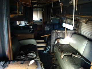 2004 FLEETWOOD DISCOVERY USED RV/MOTORHOME PARTS FOR SALE