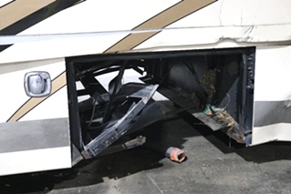 2008 BEAVER PATRIOT THUNDER USED RV / MOTORHOME PARTS FOR SALE